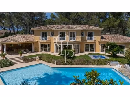 villa alexandra