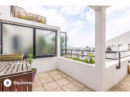 appartement de 88m2 avec terrasse de 16m2  situé rue donatel