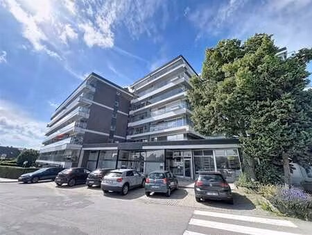 appartement 2ch + terrasses + cave privative