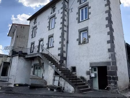 maison à chatel - guyon (63140)