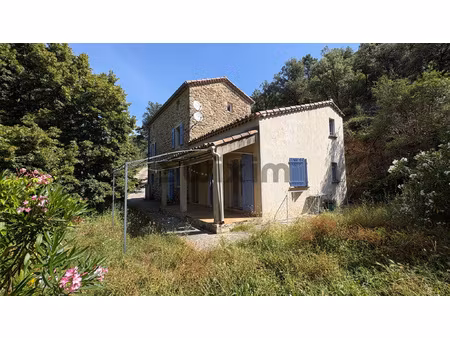 maison cévenole de belles dimensions