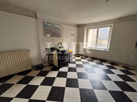 maison située au coeur du mêle-sur-sarthe - ref.l15371