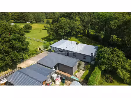 maison de plain pied à vendre  130 m²  3 chambres avec 1500 m² de terrain