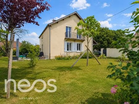 maison rénovée avec jardin et dépendance - trouhans