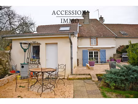 maison de village de type 7 à fontaine-francaise de 166 m2 e