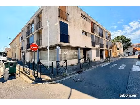 local 160 m² miramas