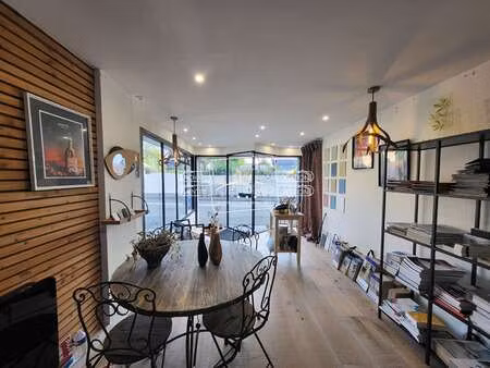 location bureaux et commerces à thouaré-sur-loire (44470) : à louer / 30m² thouaré-sur-loi