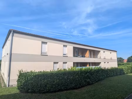 location appartement 3 pièces 72 m² à saint-avold (57500)