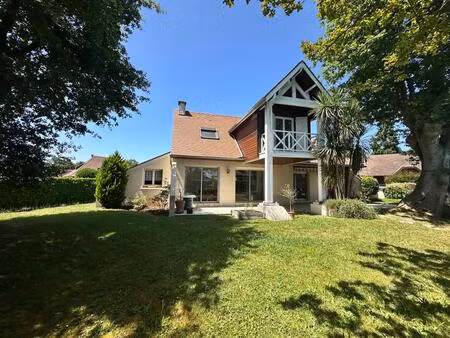 vente maison 6 pièces 165 m² morlaàs (64160)