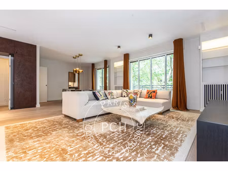appartement de luxe à louer dans le quartier saint james-delabordère