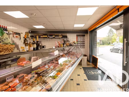 vente commerce 135 m² faches-thumesnil (59155)