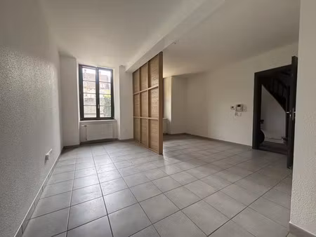 location appartement 1 pièce 39 m² à mulhouse (68200)