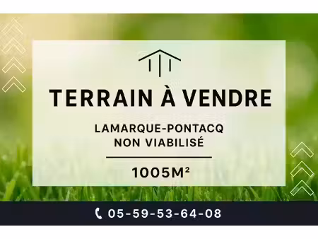 terrain plat de 1005m2