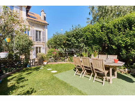 maison de luxe à vendre dans le quartier notre dame