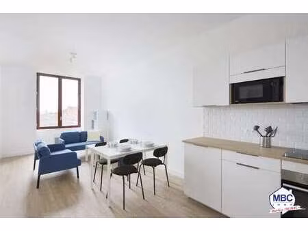 location appartement 3 pièces meublé à beaupreau (49600) : à louer 3 pièces meublé / 52m² 