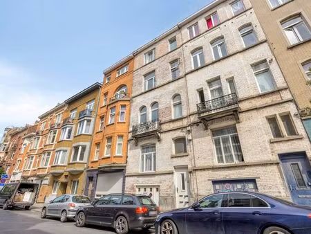 appartement à vendre à forest € 585.000 (lpbo9) - dewaele - brussels tour & taxis | zimmo