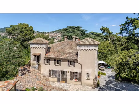 maison de luxe à vendre dans le quartier la burliere luquece