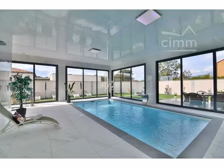 vente maison 6 pièces 258 m² thuir (66300)