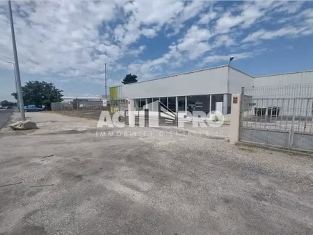vente commerce 1154 m² perpignan (66000)