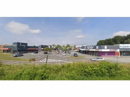 vente commerce 4 pièces 165 m² idron (64320)