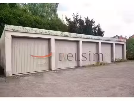 location garage 10 m² à metz (57070)