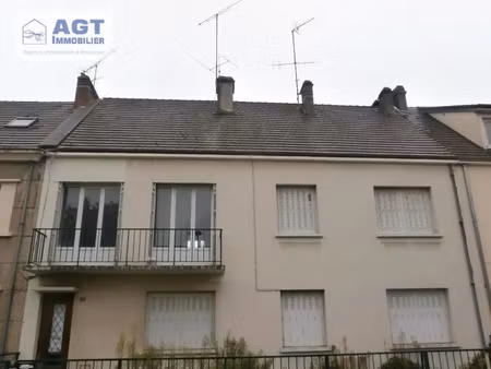 location appartement 4 pièces 87 m² à beauvais (60000)