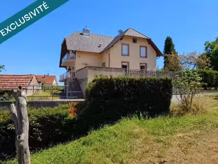 maison familiale d’environ 181m2 avec sous sol sur un terrain de 6216m2 à durstel.