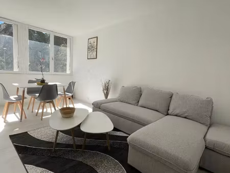 location appartement 4 pièces 73 m² à pau (64000)