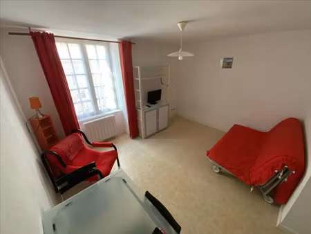 location appartement 1 pièce 24 m² à riom (63200)