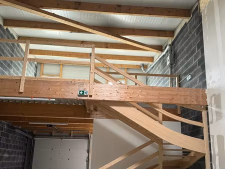 location commerce 150 m² à bidart (64210)