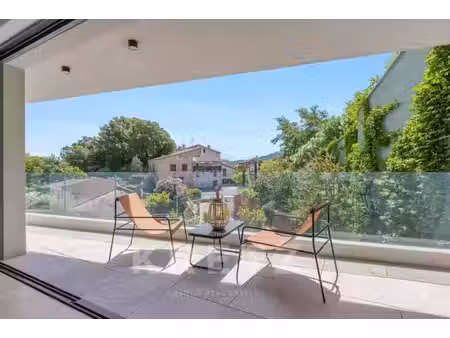 appartement de luxe à vendre à les adrets-de-l'estérel