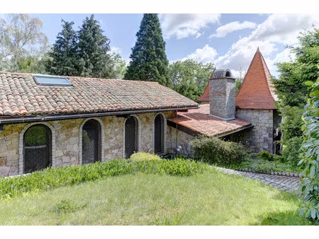 maison de luxe à vendre dans le quartier ballainvilliers
