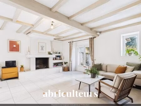 charmante maison de caractère - 158 m² avec jardin - cognac