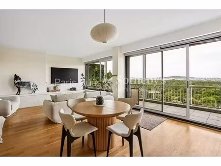 appartement paris 16e - 3 chambres - 96m²