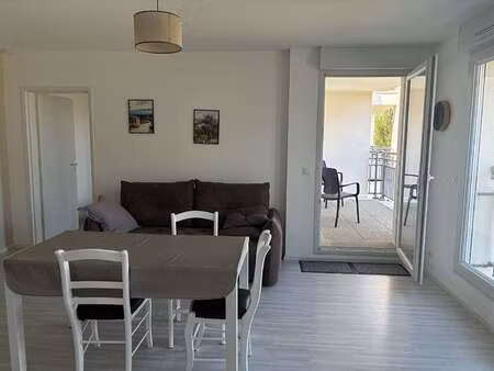 vente appartement 2 pièces à saint-gilles-croix-de-vie (85800) : à vendre 2 pièces / 45m² 