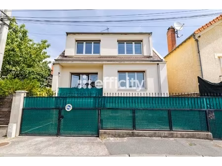 maison 6 pièces - 106 m²