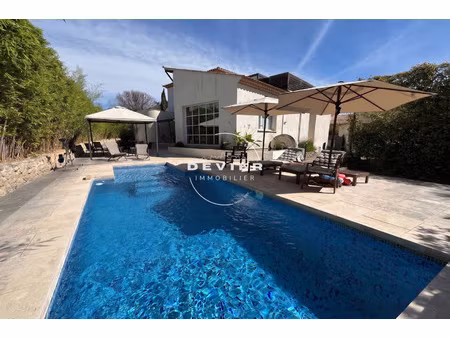 villa de luxe à vendre à boisseron