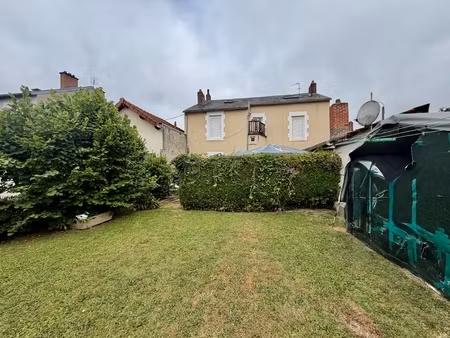 immeuble - 240 m²
