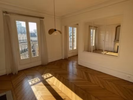 appartement de luxe à louer dans le quartier les halles