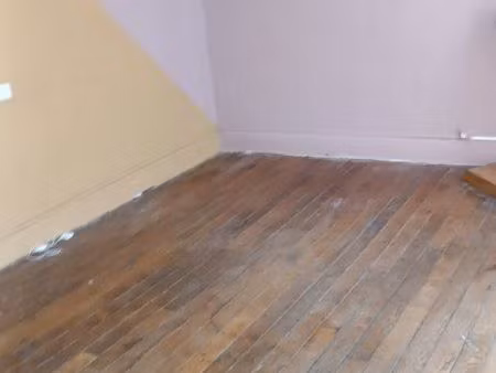 baisse de prix maison près du parking voltaire