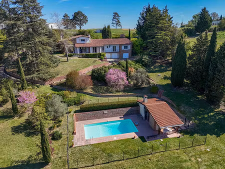 maison de luxe à vendre à vieille-toulouse