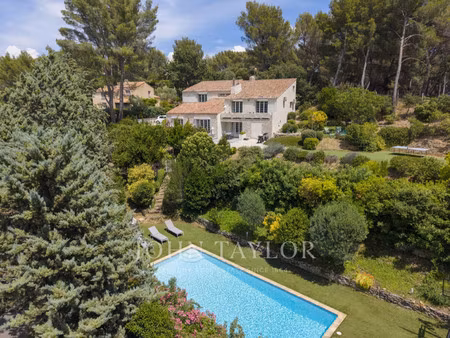 maison de luxe à vendre dans le quartier beaudinard-eoures