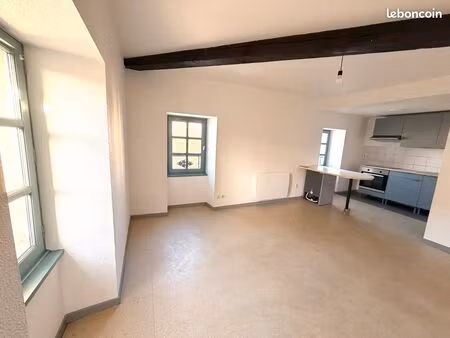 particulier loue t1 de 34m2 hyper centre périgueux