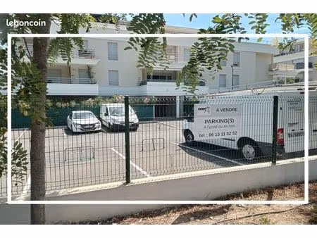 parking/box 13 m² mandelieu-la-napoule