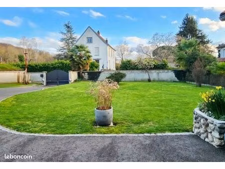 maison 6 pièces 130m2