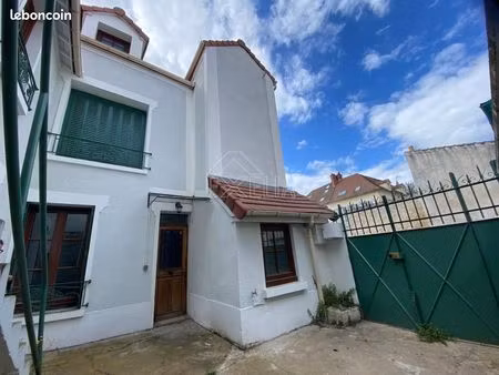 maison 4 pièces 90 m²