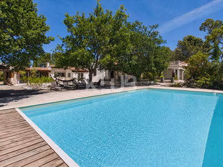 villa de luxe à vendre dans le quartier campagne ouest-zone industrielle-rastel-ponteils