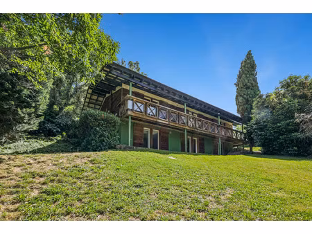 maison de luxe à vendre à limonest