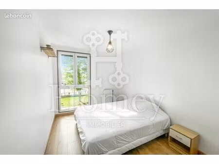 appartement 4 pièces 80 m²