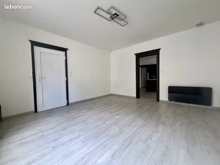 appartement 3 pièces 50 m²